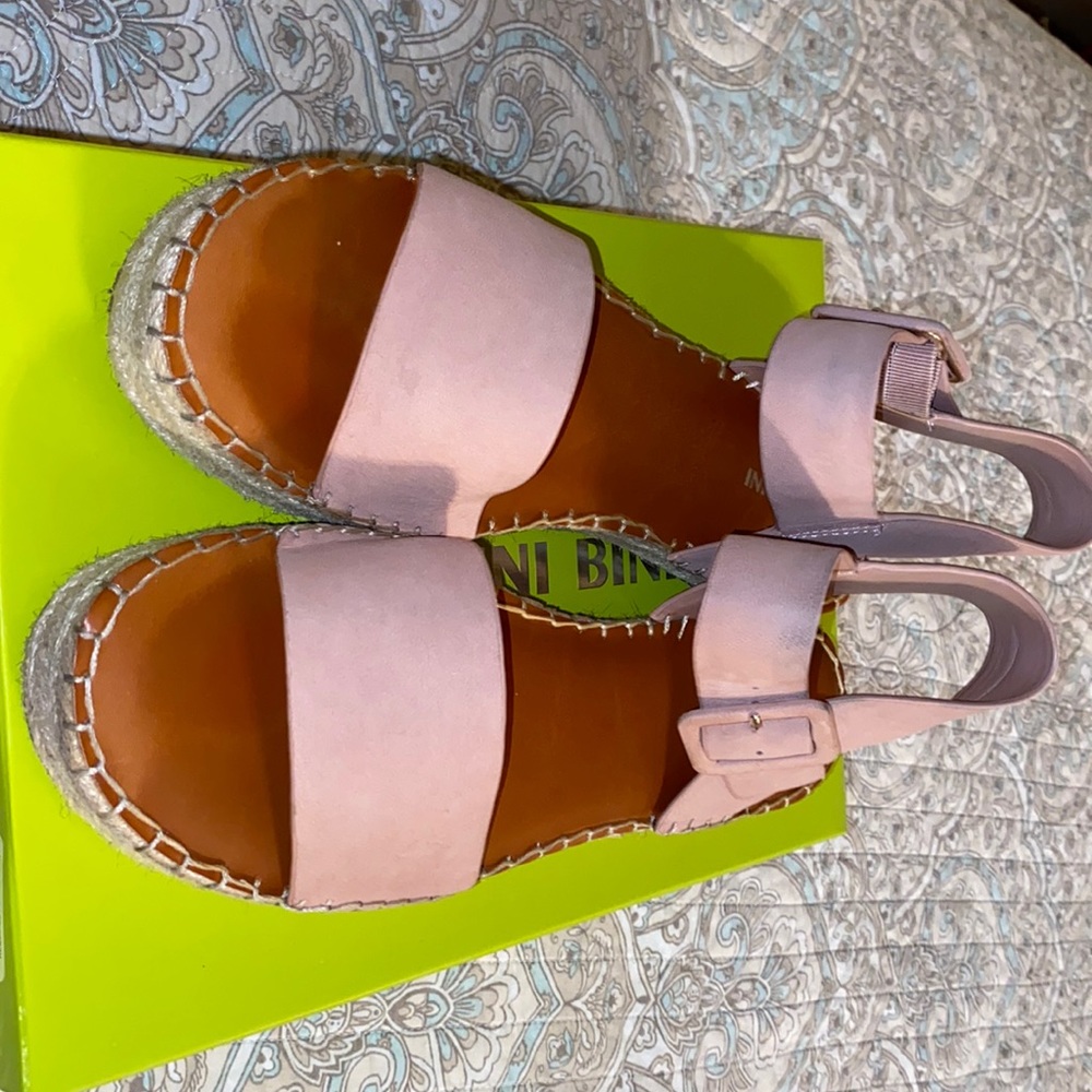 Gianni Bini shoes